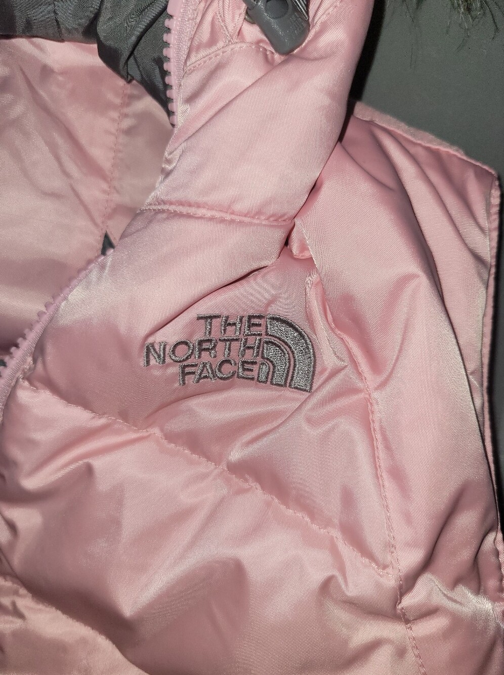 The North Face Light Pink Quilted Hooded Vest - Picture 4 of 10